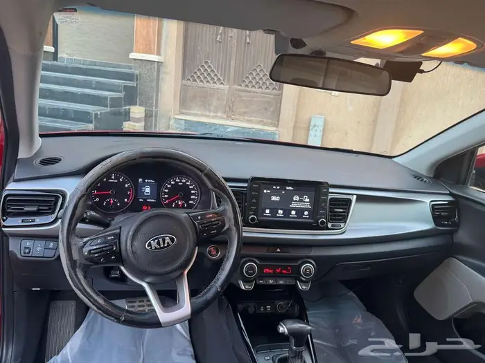 كيا ريو 2020 هاتشباك   أحمر 13