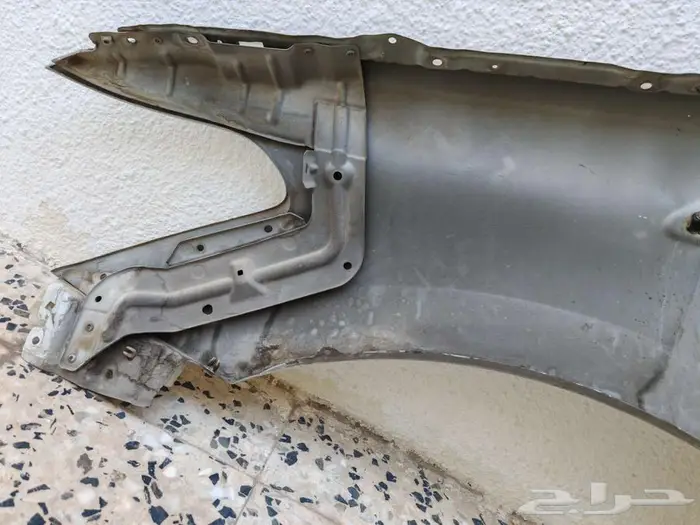 رفرف امامي يمين باترول بطل الدروب نظيف بدون سمكرة 7