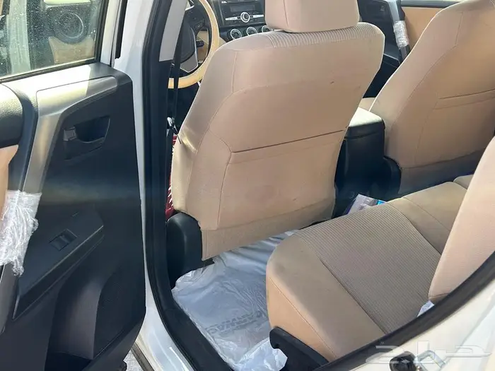 اف فور 2018 دبل للبيع او البدل ممشي 307 17