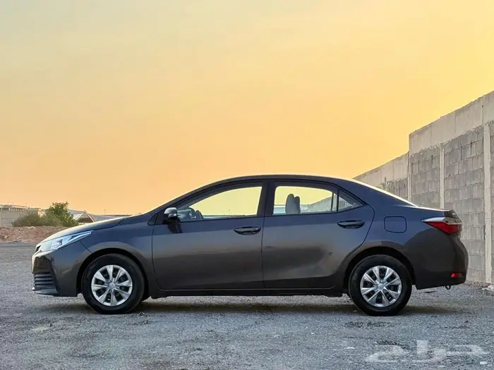 تويوتا كورولا 2017 4