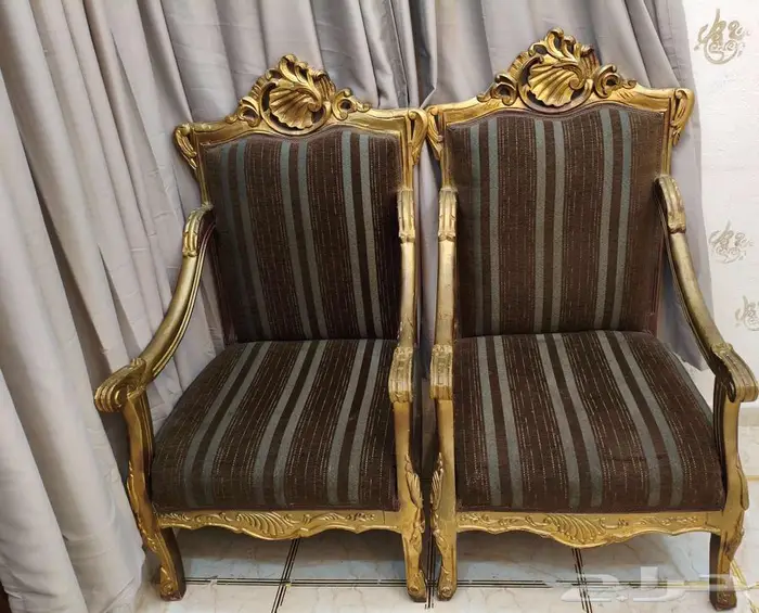 كنب قطعتين فاخر ونظيف 0