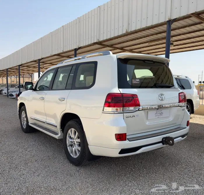 لاندكروزر جي اكس ار 2018 سعودي فل كامل 52