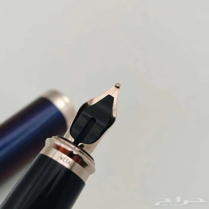 قلم S.T. Dupont حبر ريشة لون أزرق متدرج   تطعيمات بلاتينيوم 10