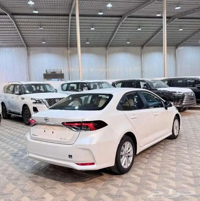 تويوتا كورولا 2.0 مطور بنظام الإيجار المنتهي بالتمليك اقساط 8