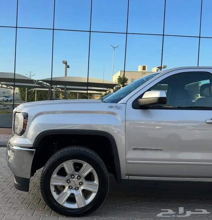 للبيع جي ام سي سييرا دبل فل كامل 2016 1