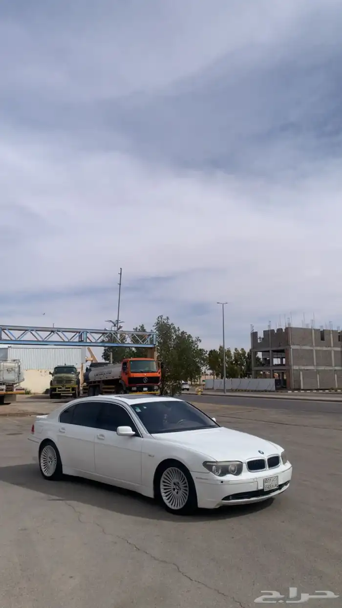 بي ام 2003 فل كامل 760 44