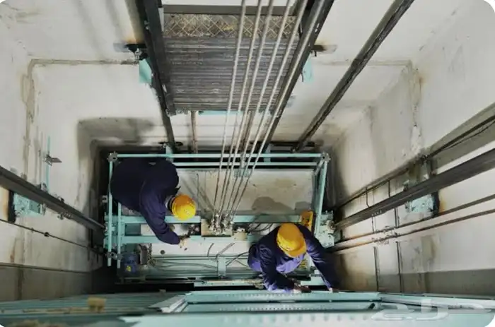 مؤسسة طة كبير لصيانة وتركيب المصاعد نصنع الفرق في كل طابق 0