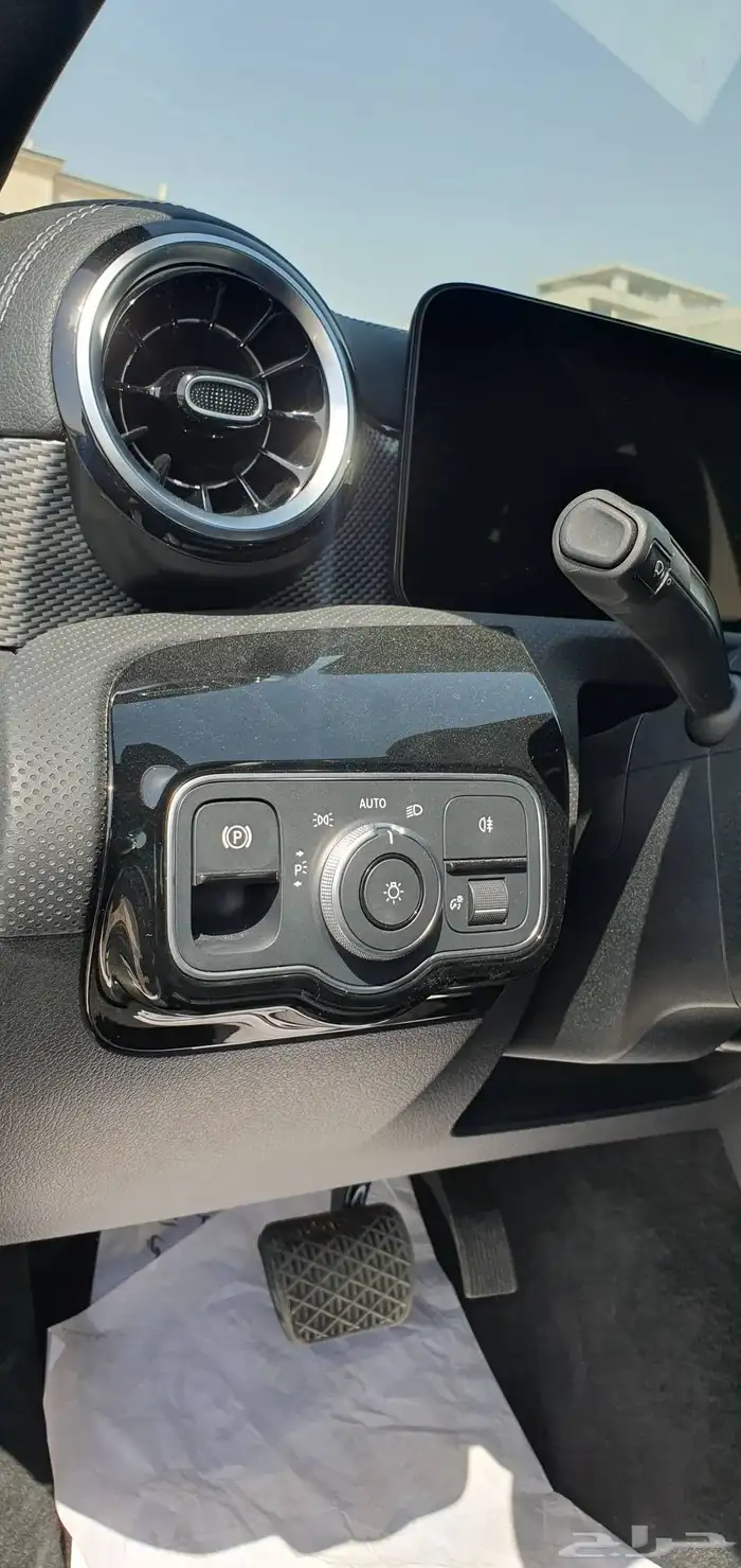 ميرسيدس A180 جديده 2023 9