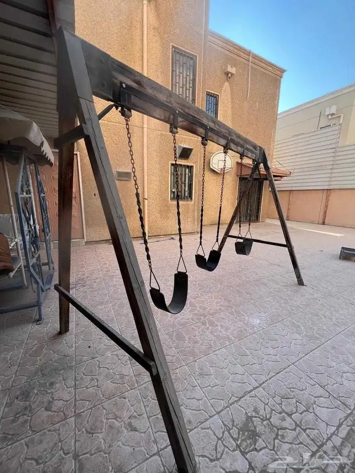 اغراض بيت للبيع بسبب الانتقال . 0