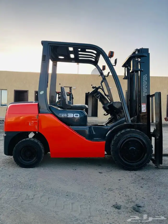 فوركلفت رافعه شوكية للايجار 5