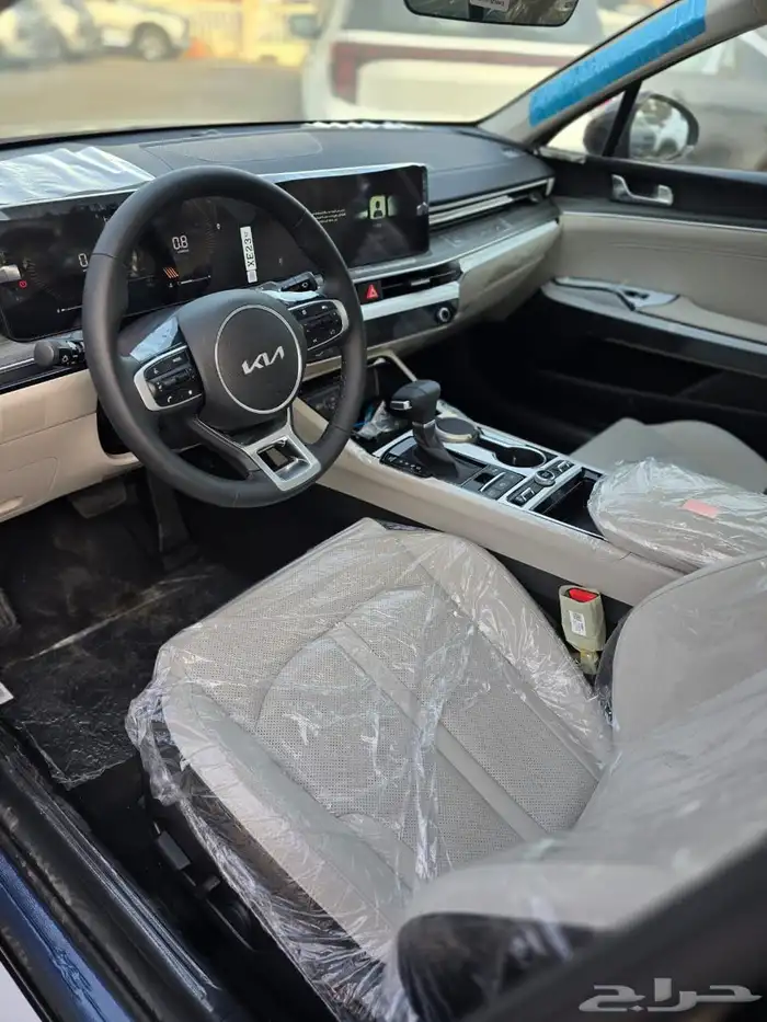 كيا K5 نص فل 2026 الاهليه 11