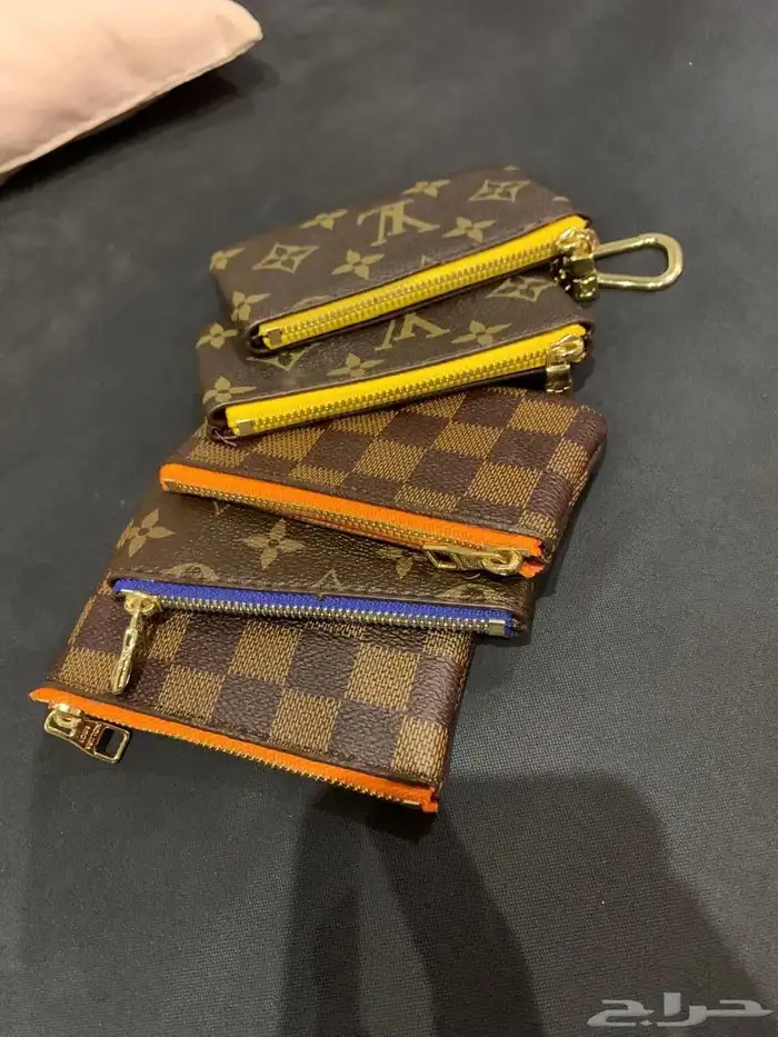 محافظ رجالية 0