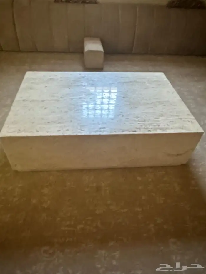 طاوله ترافينتو البيع 800 0