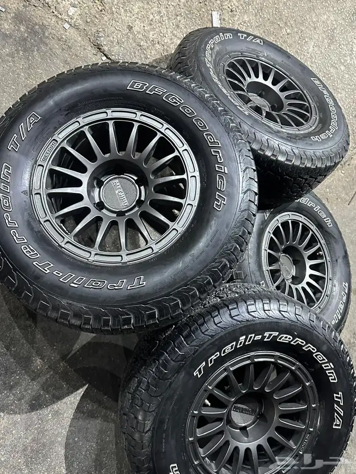 كفرات ربع حجري بي اف مع جنوط ميثود مقاس 17 0