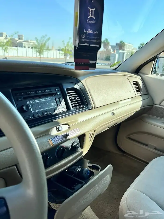 فورد بوليسي 2011 مخزن ماشي 78 الف فقط (تم البيع) 33