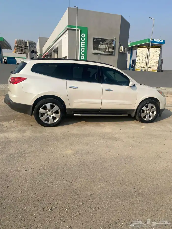 شيفورلية ترافرس 2011 2