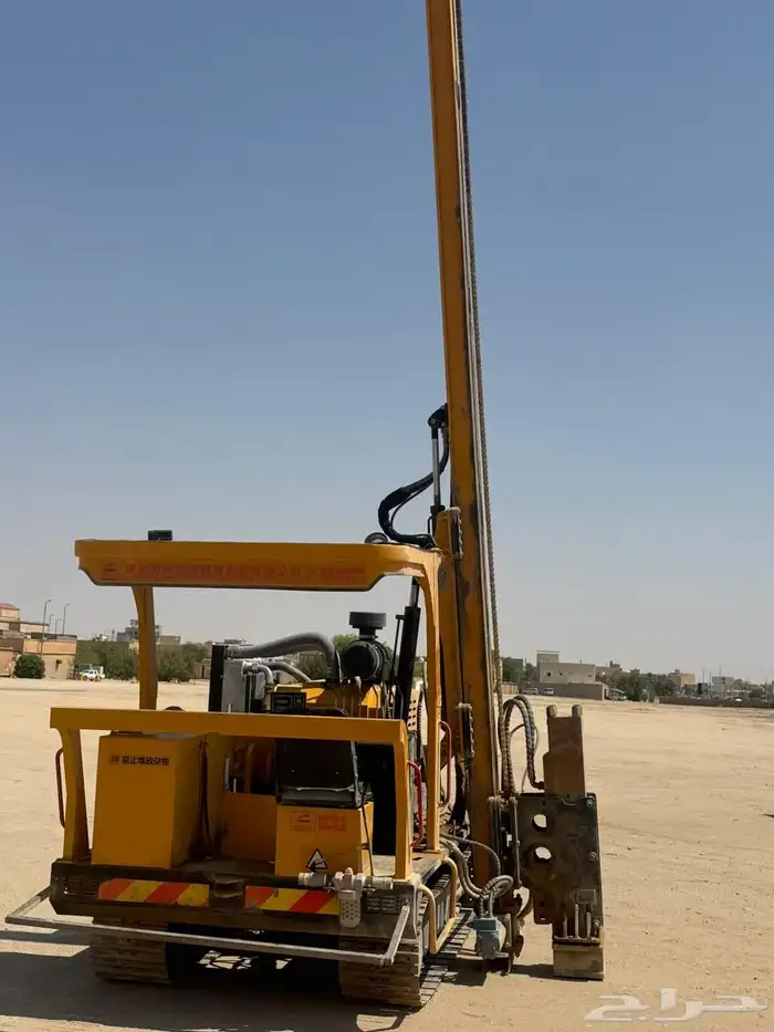 معدات دق الخوازيق لطاقه الشمسيه 0