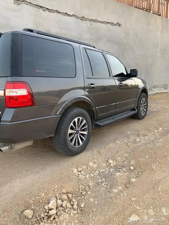 فورد اكسبديشن 2017 2