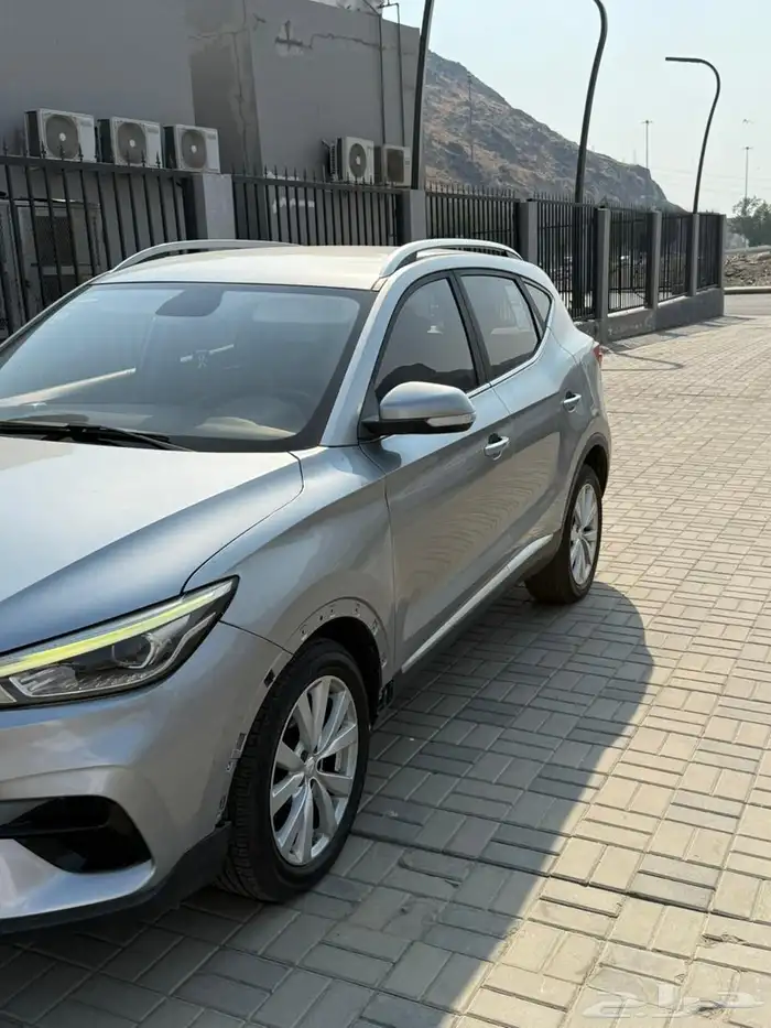 ام جي زد اس 3