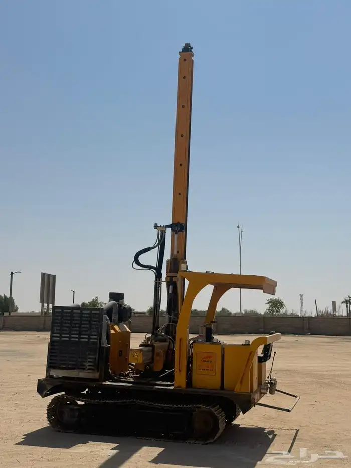 معدات دق الخوازيق لطاقه الشمسيه 2