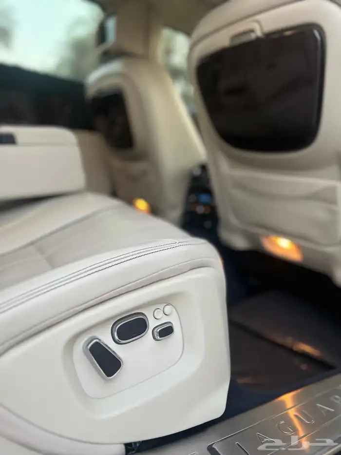 جاكور XJ-L منوة المستخدم 16