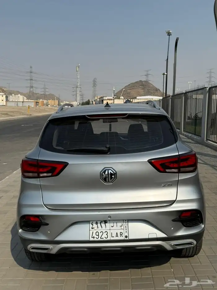 ام جي زد اس 1