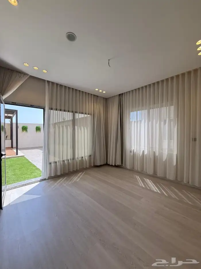 فيلا جديدة مؤثثة للبيع 35