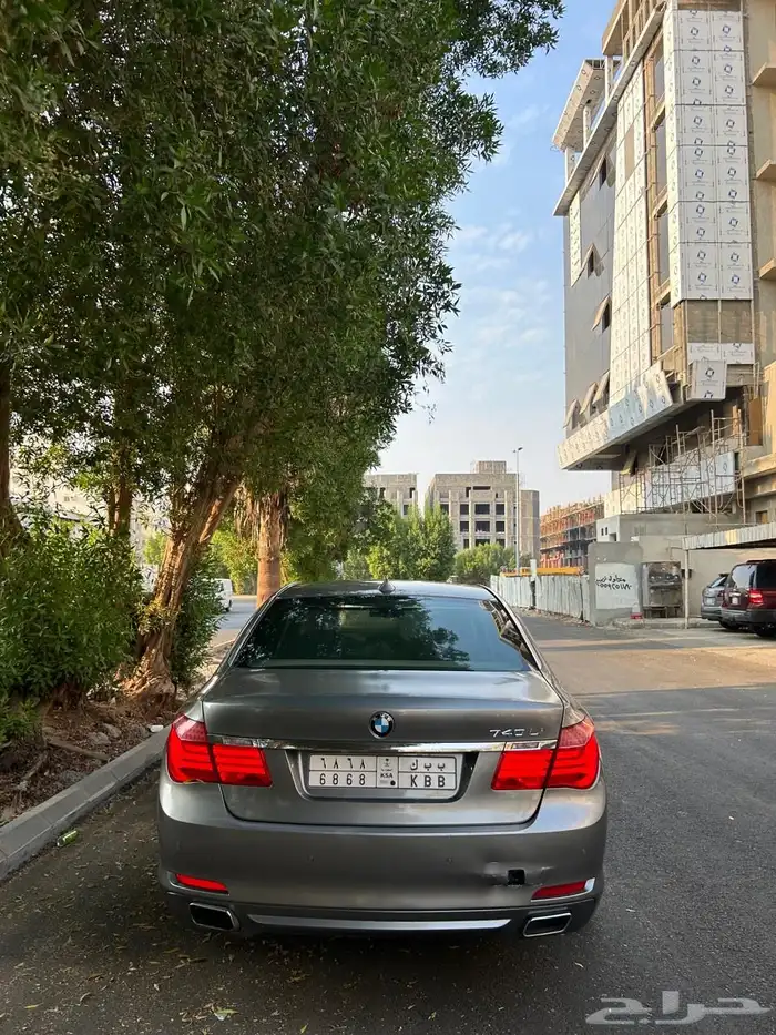 بي ام دبليو 740Li 11