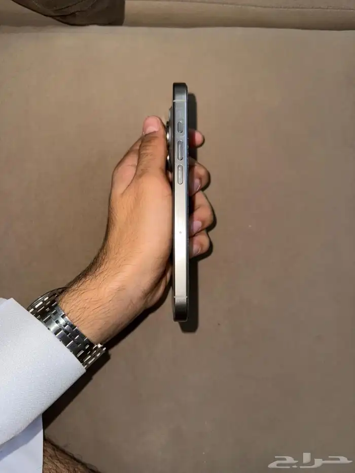 ايفون 15برو 4