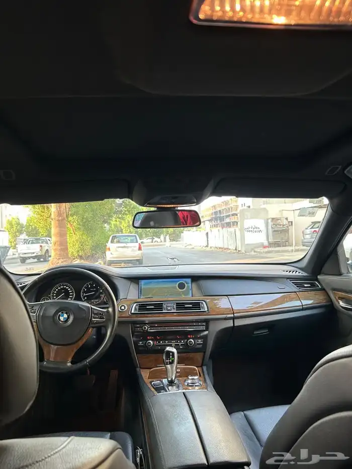 بي ام دبليو 740Li 15