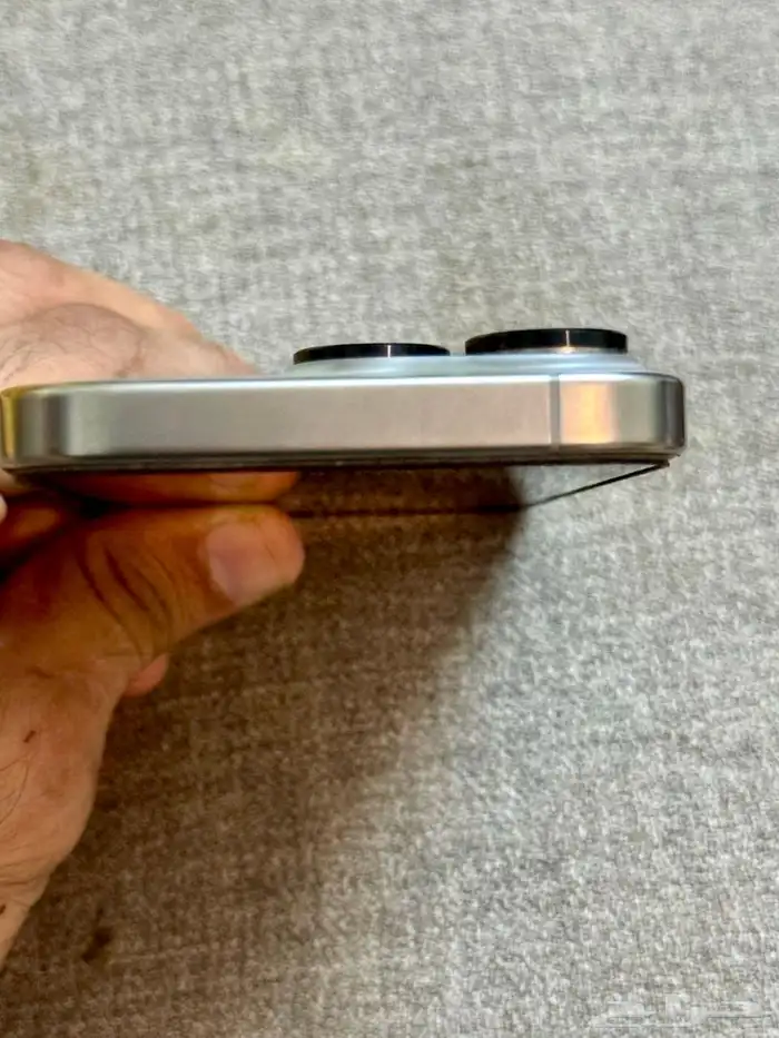 ايفون 16 برو 1