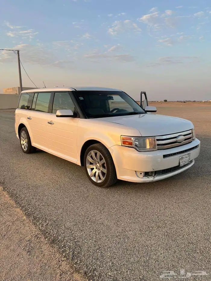 فورد فلكس 2012 نظيف اوراق جدد جاهز لنقل 1