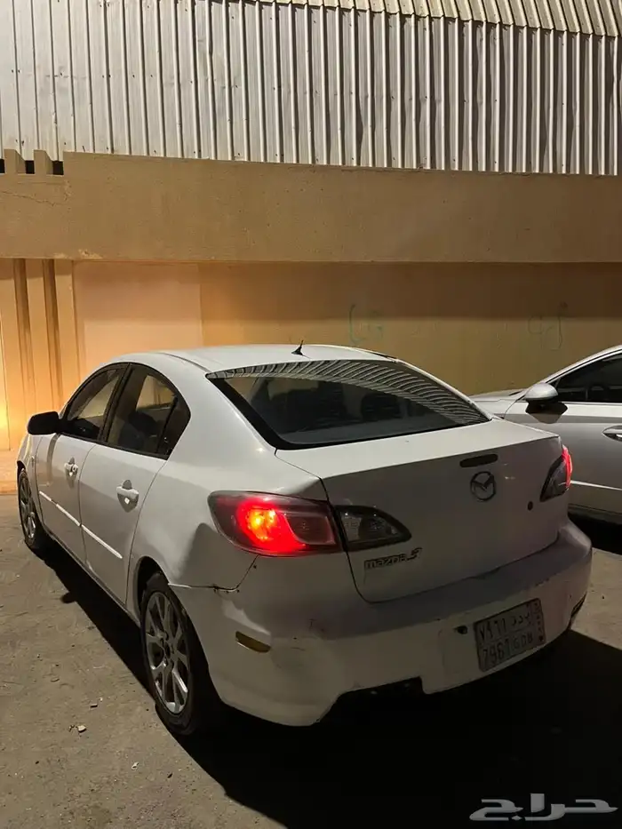 للبيع مازدا 2010 2