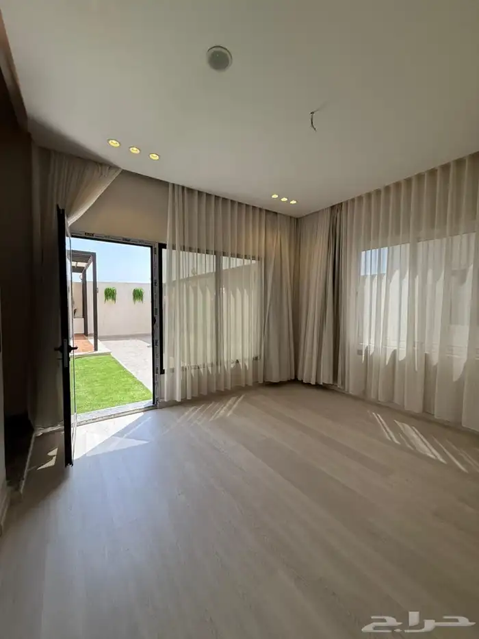 فيلا جديدة مؤثثة للبيع 30