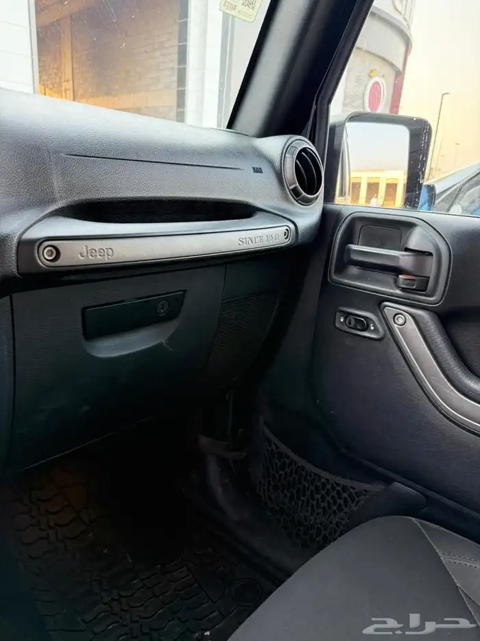 جيب رانجلر ويلز مديل 2018 9