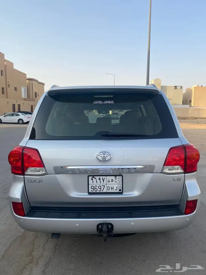 تايوتا لاندكروزر 2015 ممشى قليل 8