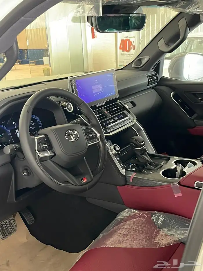 لاندكروزر 2025 GR بريمي شد بلد 6