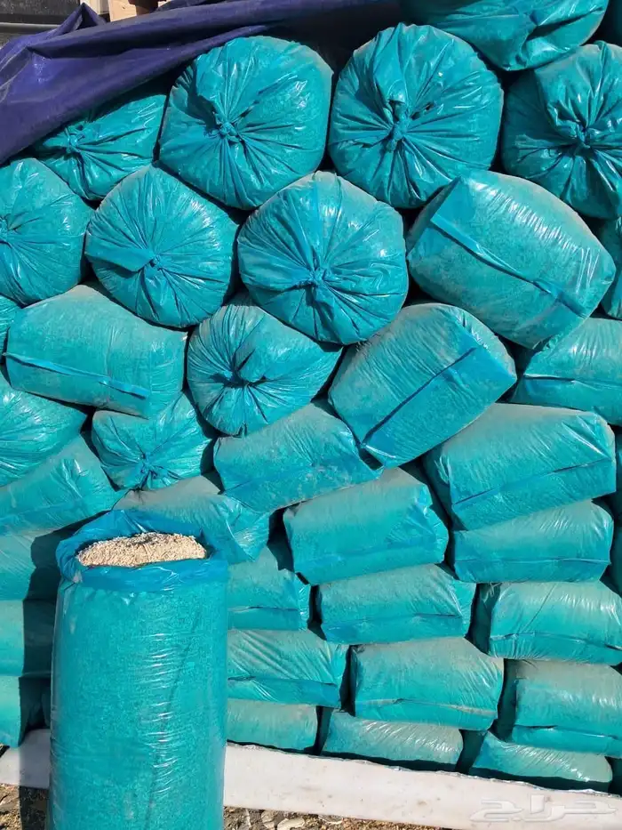 نشارة خشب نظيفة جدا 3