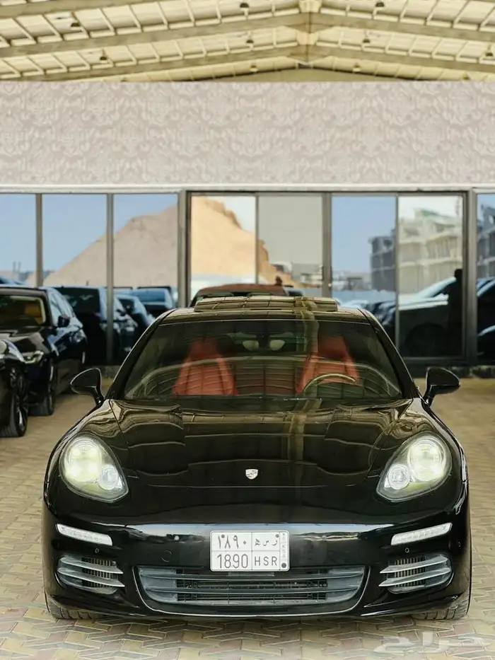 بورش بانيميرا 2014 0