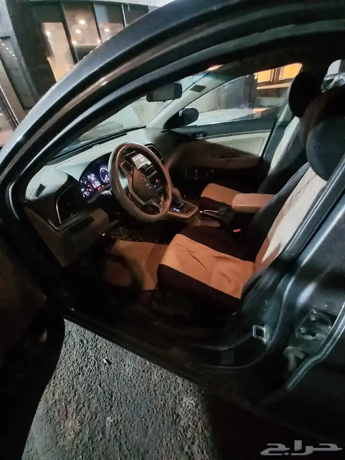 للبيع هونداي النترا 2018 4