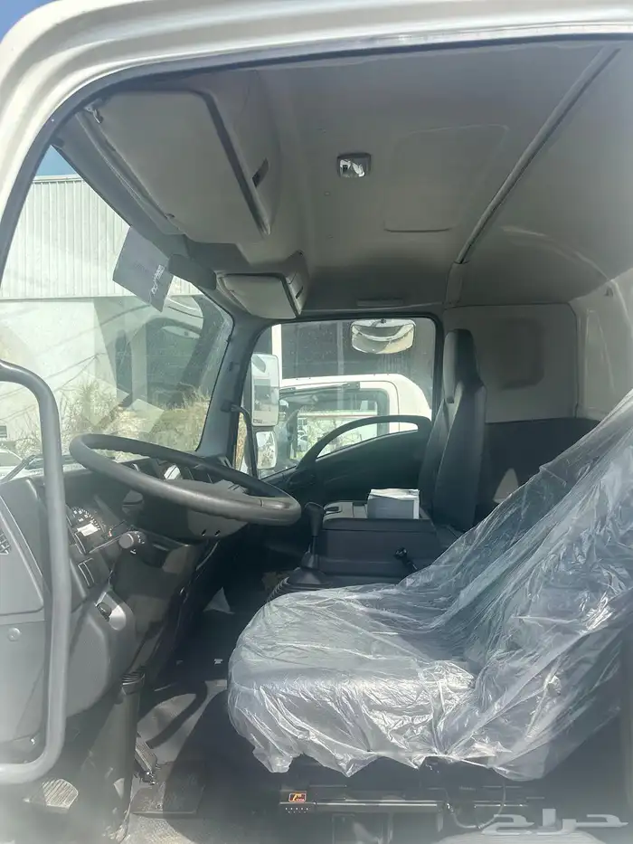 شاحنه ايسوزو 9.5طن FSR 2025 7