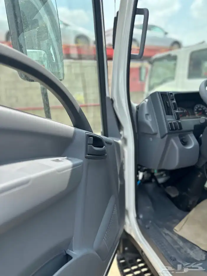 ايسوزو شاحنة 4 طن غمارتين شاسيه 3.90م -2024 7