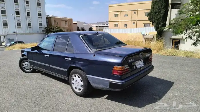 سياره مرسيدس 14