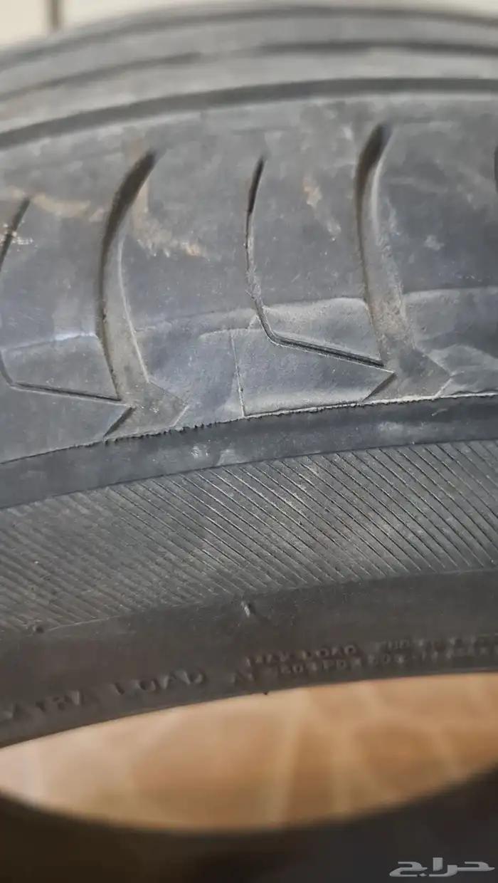 كفرات 18 بريجستون مستخدمين نص عمر المقاس 245 45 18 2