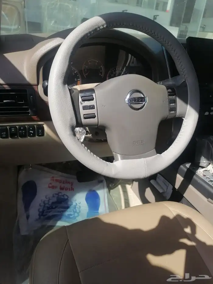 بيشه ارمادا 2010 LE فل بدون دبل السعر 13500 2