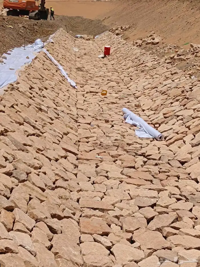 نعمل في جميع مجالات الحجر الطبيعي للتواصل 8