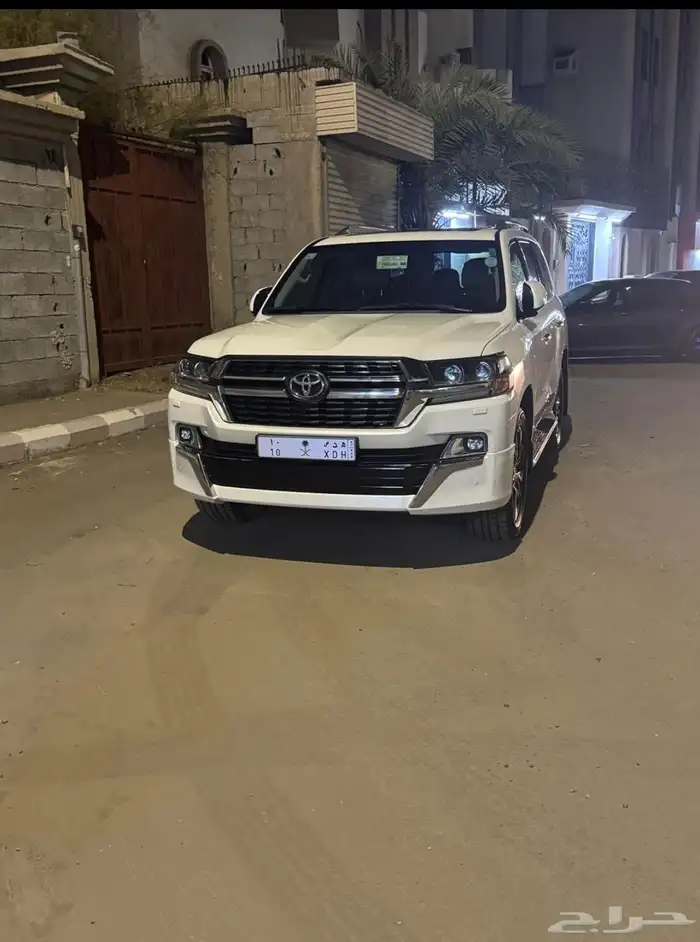 جيب موديل 2021 ثمانية سلندر جي إكس أر Grand Ting ماشي 86 الف 2