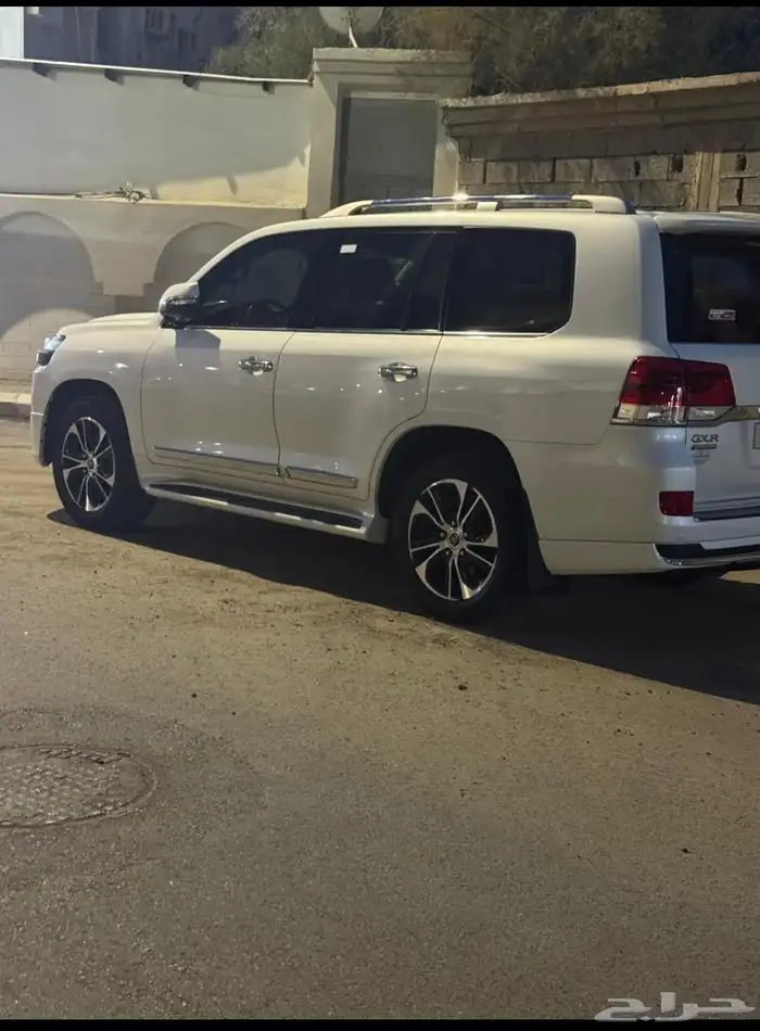 جيب موديل 2021 ثمانية سلندر جي إكس أر Grand Ting ماشي 86 الف 0