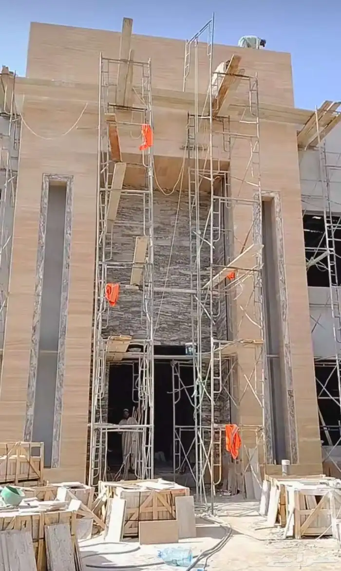 Stone contractor Riaz Barsalan Rouhan 12