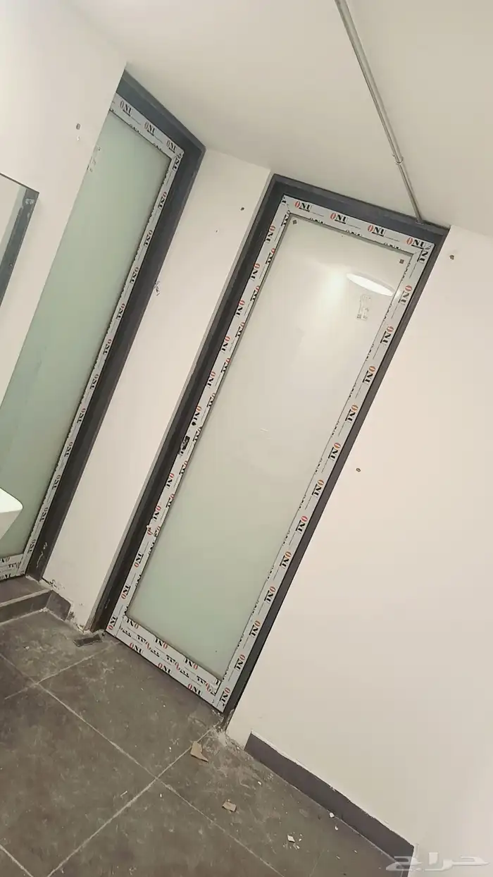 Tanveer aluminum and iron windows   Dours manufacturering 0